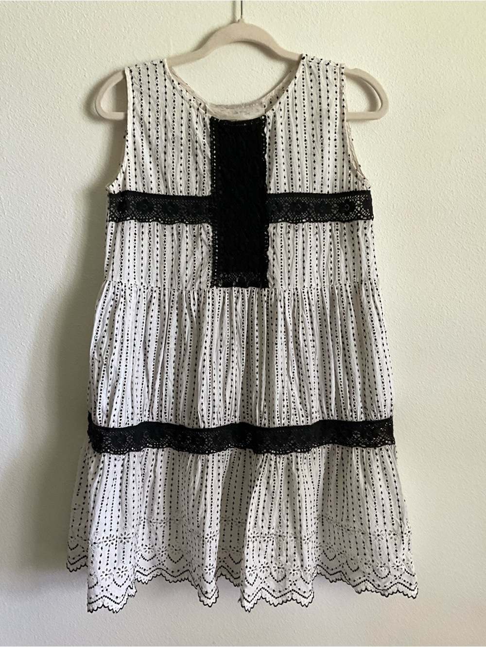 Vintage Jen's Pirate Booty White Dress with Black Lace Trim XS Small